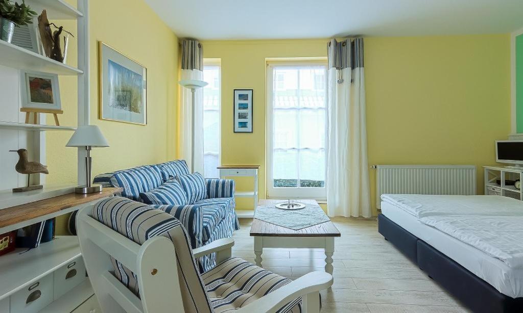Ferienwohnung Marikens Deel Ahrenshoop Exterior foto